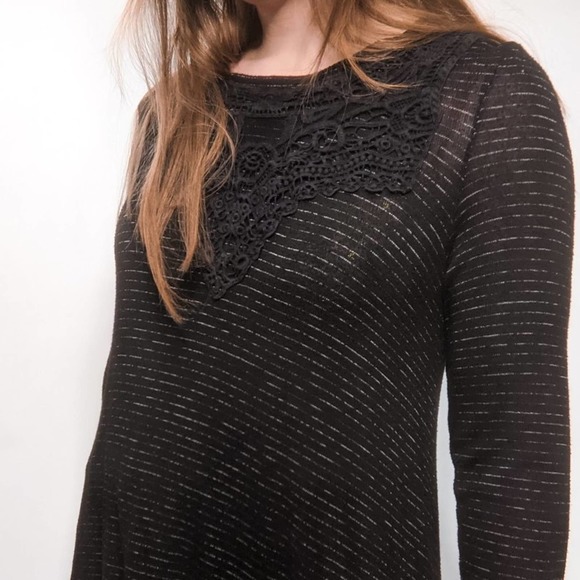 Knox Rose Flowy Lace Long Sleeve Boho Blouse Black - Picture 1 of 7